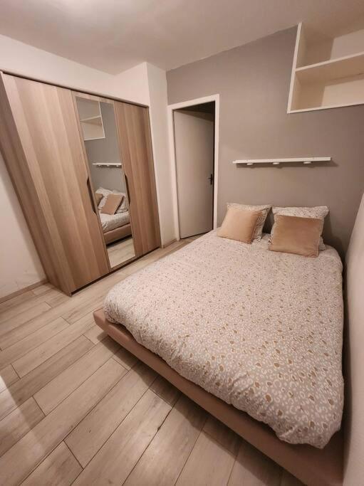 Appartement Cosy Et Chaleureux Dunkirk Exterior foto